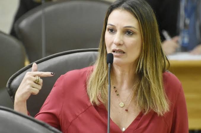 Deputada  Cristiane cobra do governo atenção a pacientes vasculares